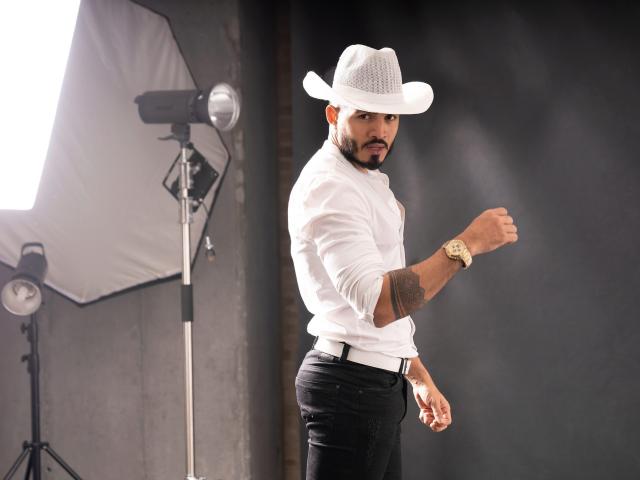 KlinsmannCampbell - Camera khiêu dâm &amp; quyến rũ trực tiếp - 28568972