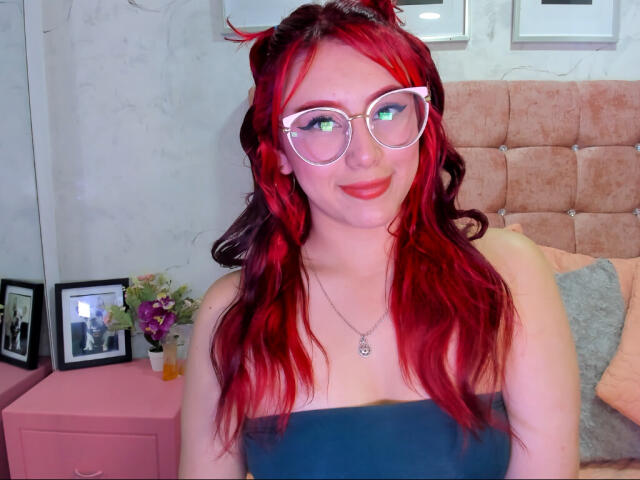 MaddyMills - Live porn &amp; sex cam - 28569824