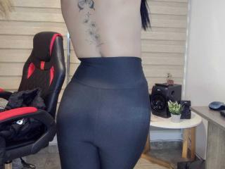 См. подробные сведения о модели SexyStar69Lm