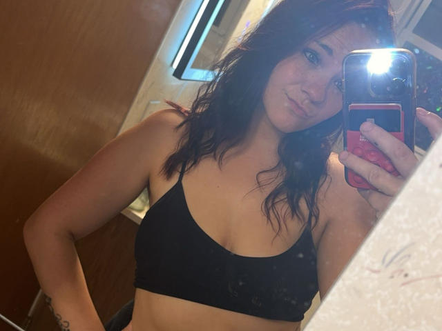 Classymama - Live porn &amp; sex cam - 28570706