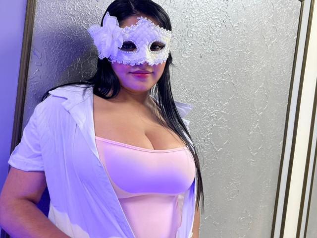 ChiaraDurand - Live porn &amp; sex cam - 28570799