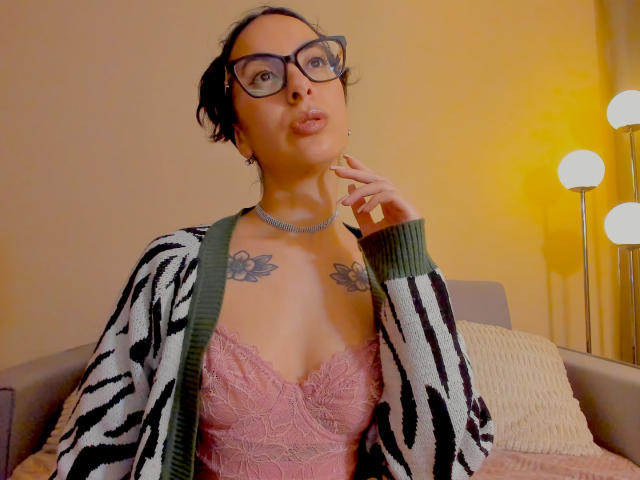 SarahLuna - Live porn &amp; sex cam - 28571486