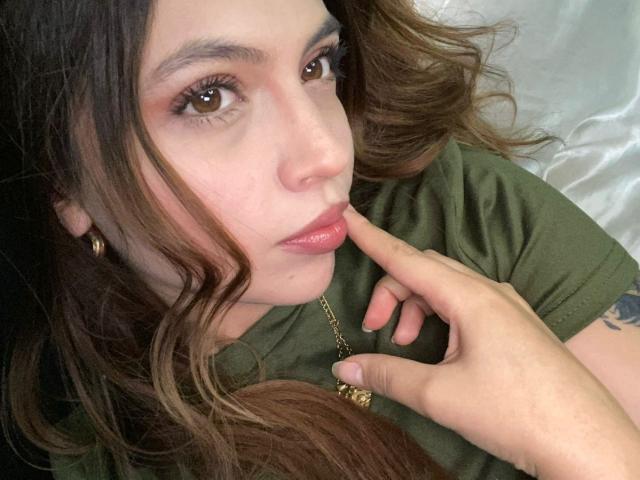 NyraVanel - Live porn &amp; sex cam - 28572458