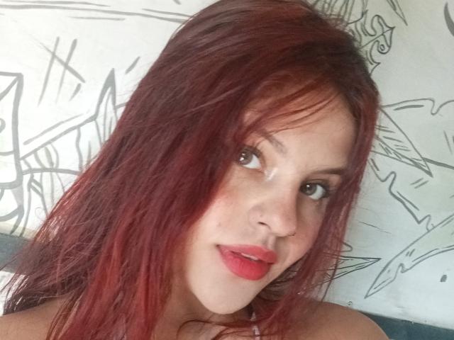 SophieHil - Live porn &amp; sex cam - 28572848