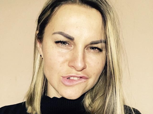 BelleLisaG - сексуальная веб-камера в реальном времени - 28573319