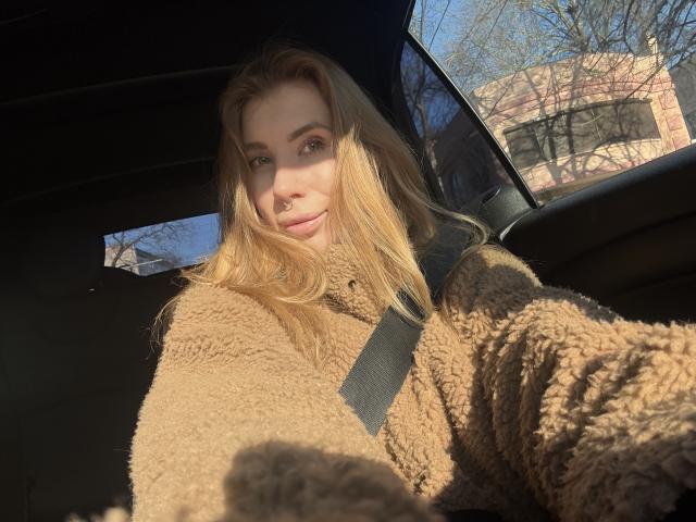 Lalililna - Live Sex Cam - 28575296