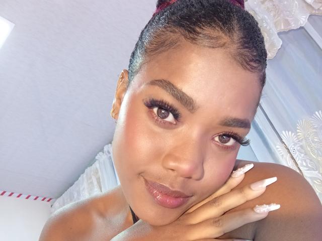 Caylin - Live porn &amp; sex cam - 28577129