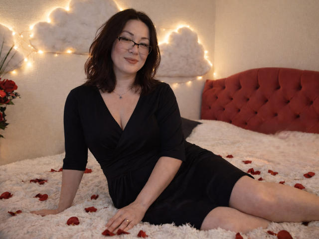 MinervaBonny - Live porn &amp; sex cam - 28578281