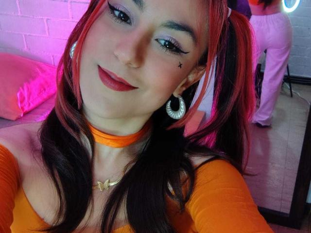 AmyStreetwise69 - Live porn &amp; sex cam - 28578311