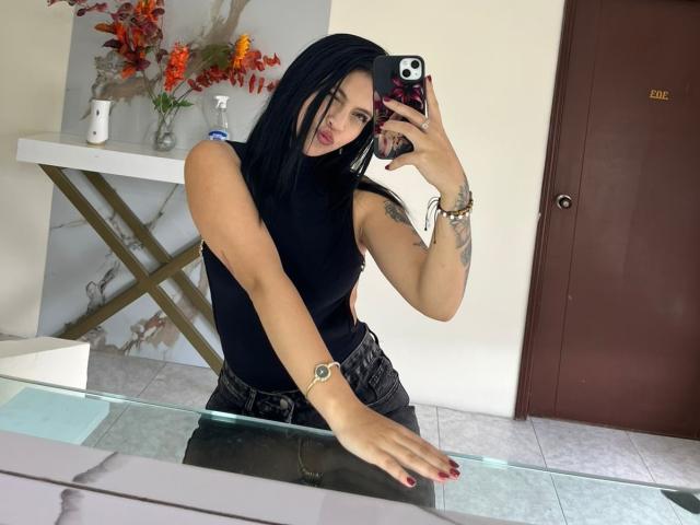 NyraVanel - Live porn &amp; sex cam - 28580870