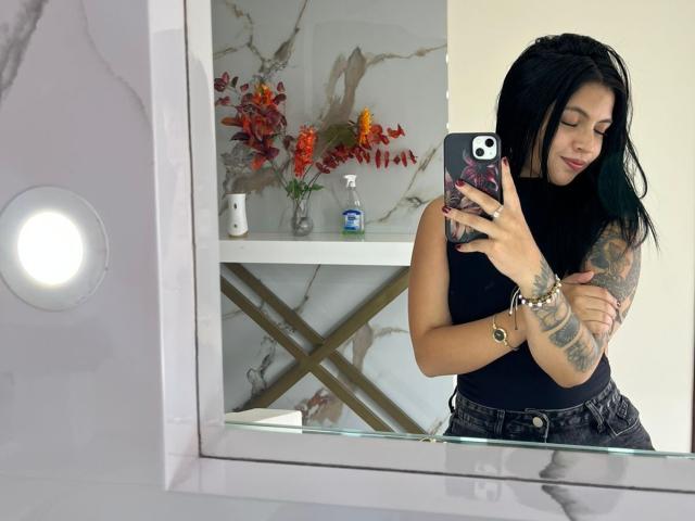 NyraVanel - Live porn &amp; sex cam - 28580873