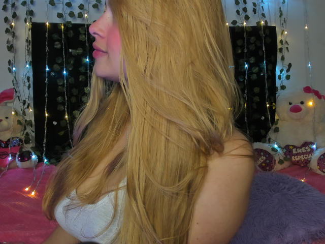 ShantalSummer - Camera khiêu dâm &amp; quyến rũ trực tiếp - 28581284