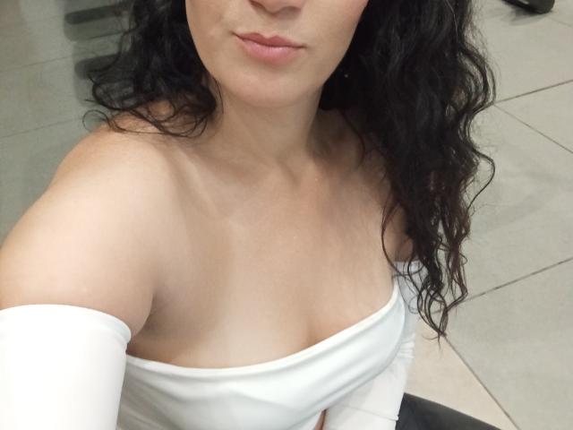 YessiSoto - Live Sex Cam - 28582349