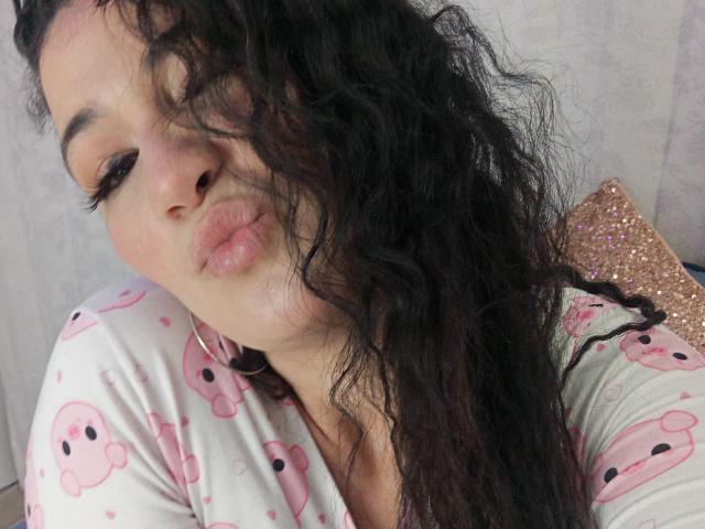 YessiSoto - сексуальная веб-камера в реальном времени - 28582382