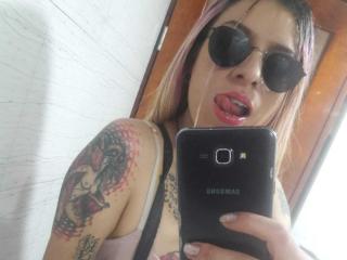 Voir la fiche détaillée de ErikaValeska