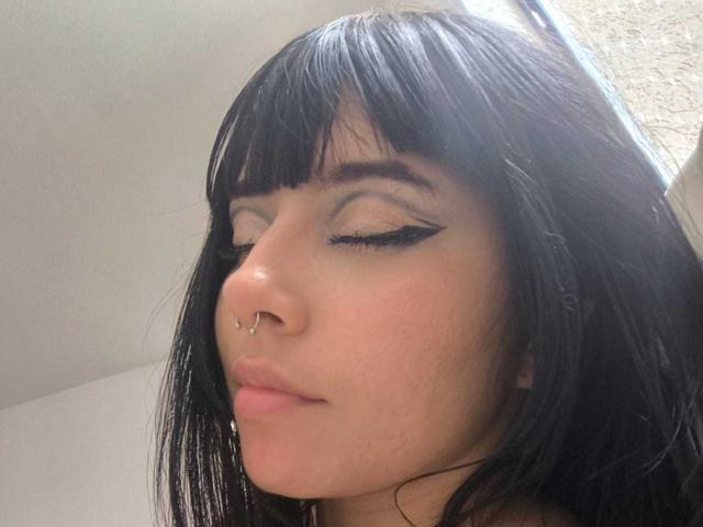 MimiLuvy - Sexe cam en vivo - 28583186