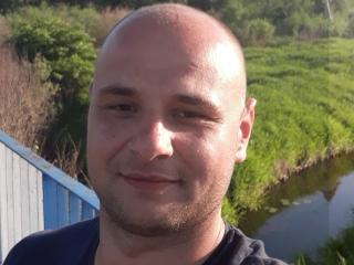 Voir la fiche détaillée de Lluuukkkaa89