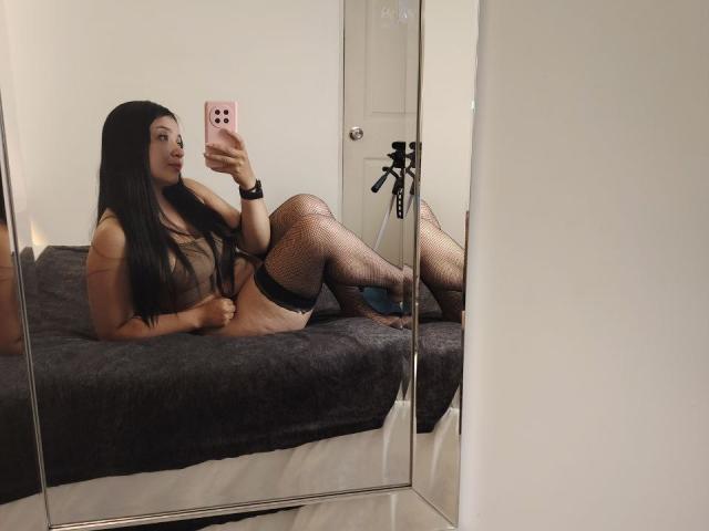 LunaBellaHotty - Live porn &amp; sex cam - 28585997