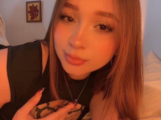 DarkCourtney - Live porn &amp; sex cam - 28588796