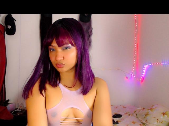 DolceCate - Live sex cam - 28589471