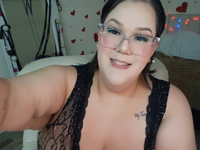 GiannaMorrys - Live porn &amp; sex cam - 28590665