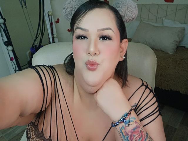 GiannaMorrys - Live porn &amp; sex cam - 28590785