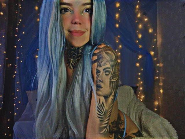 LannieGonzales - Live porn &amp; sex cam - 28593035