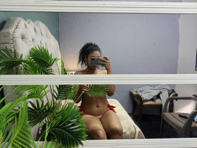 AriaVega - Live porn &amp; sex cam - 28598333