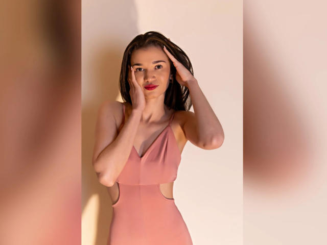 JennaDerose - Live porn &amp; sex cam - 28599380