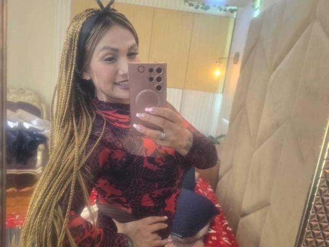 AzhunaStar - Live porn &amp; sex cam - 28600343