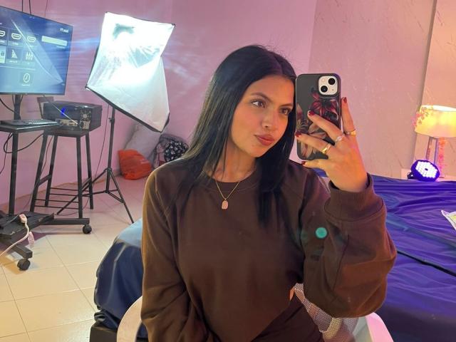 NyraVanel - Live porn &amp; sex cam - 28600370