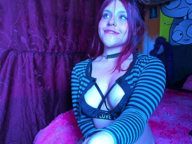 SophieHill - Live Sex Cam - 28600514