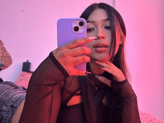 KatianPierce - Live porn &amp; sex cam - 28600658