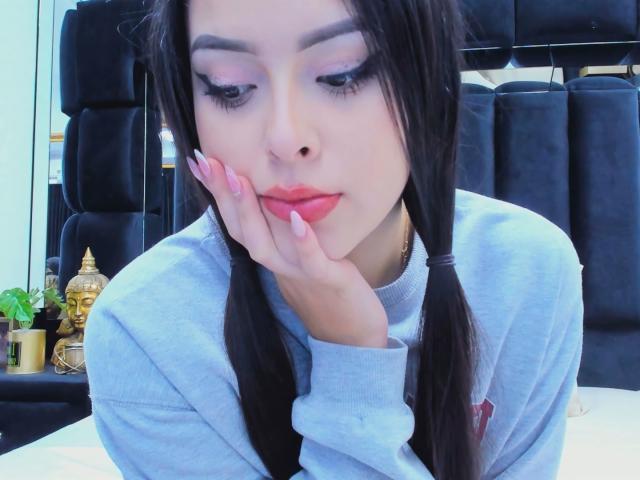 AlisonTatcher - Élő pornó és szexkamera - 28602656