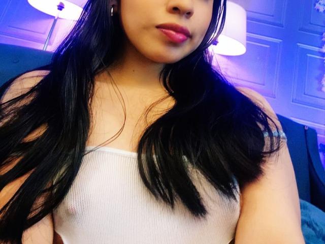 ZoeRedds - Live porn &amp; sex cam - 28603982