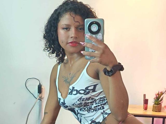 LunaKeller - Porno na żywo i seks kamera - 28605527