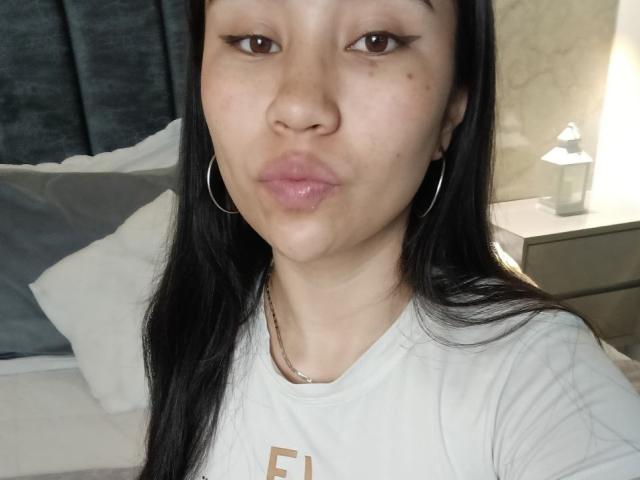 Karollteyes - Live sex cam - 28605836