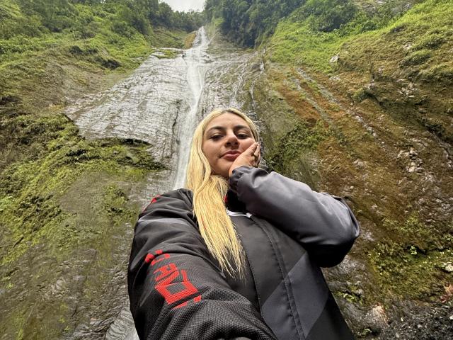 AtheneaRossi - ライブポルノ&amp;セックスカム - 28607171