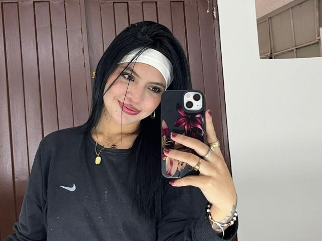 NyraVanel - Live porn &amp; sex cam - 28607483