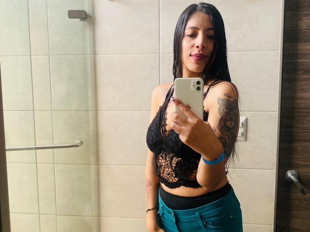 GabrielaVelle - Sexe cam en vivo - 28608422