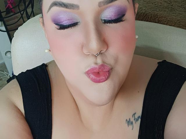 GiannaMorrys - Live porn &amp; sex cam - 28612817