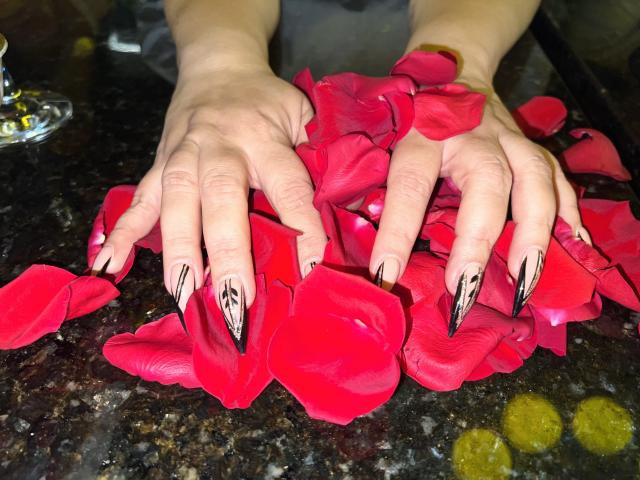 VanesaMoka - Live sex cam - 28612979