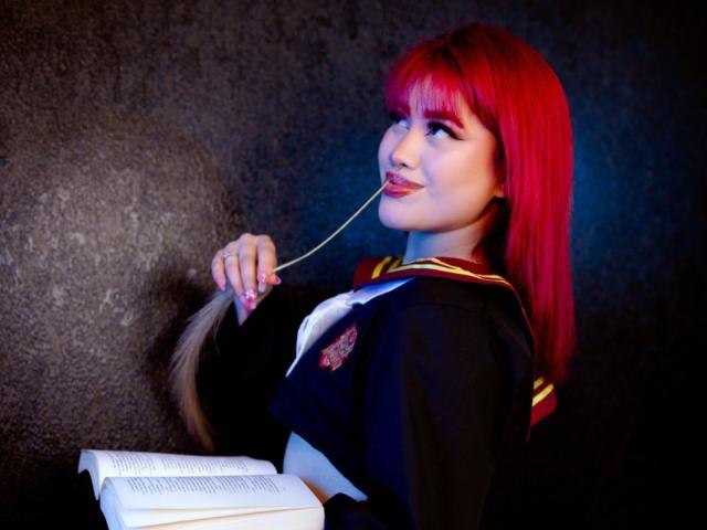 JulietaSmit - Live porn &amp; sex cam - 28616069