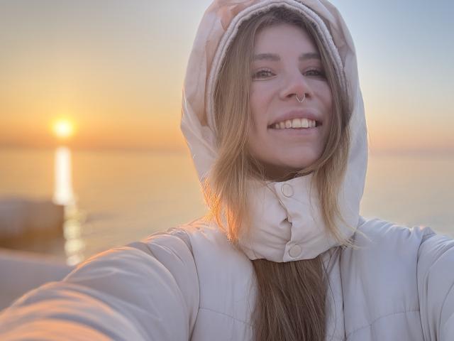 CharlotteDream - פורנו בשידור חי ומצלמת סקס - 28616432