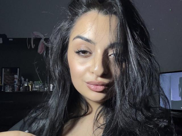 SweetieeM - Live Sex Cam - 28617155