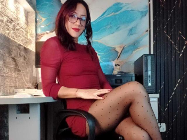 SamanthaCorine - Live porn &amp; sex cam - 28617449