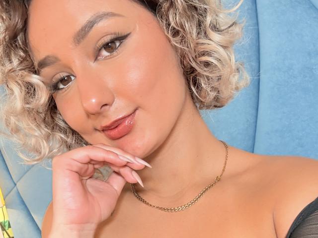 FloraSaenz - Live porn &amp; sex cam - 28621322