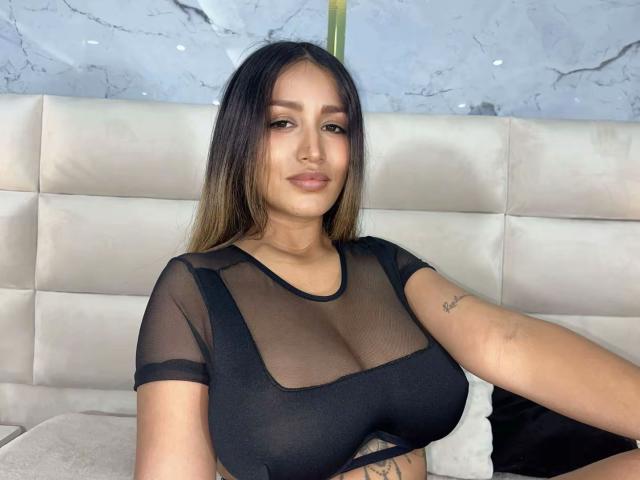 AlondraLira - Live Sex Cam - 28621976