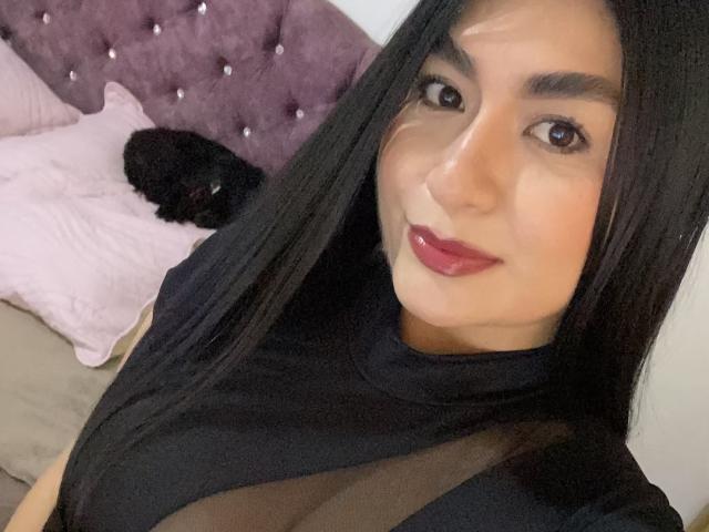 MiaDuboisX - Live porn &amp; sex cam - 28622873