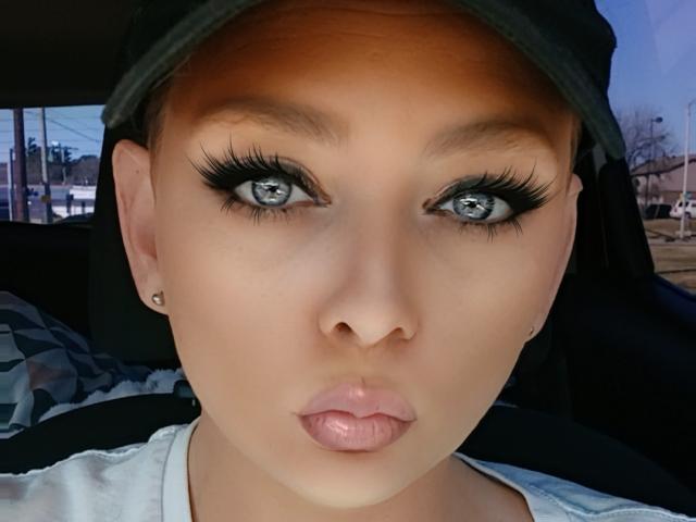 NiniLove19912026 - Live porn &amp; sex cam - 28629584